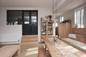 Kitchen Diner- click for photo gallery